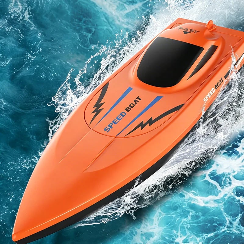 🥳2026 HOT SALE🥳💞50K+ SOLD!🌊⚡ ! Dual‐Motor RC Boat – Twin engines, 2.4GHz control, waterproof & impact‐resistant. Slice through waves at insane speed! 🌊🚤